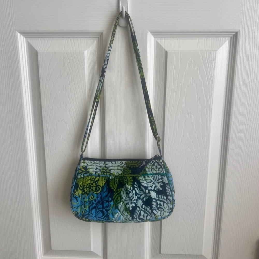 Vera Bradley‎ Frannie Crossbody Purse Caribbean Sea Blue Green Floral Pattern